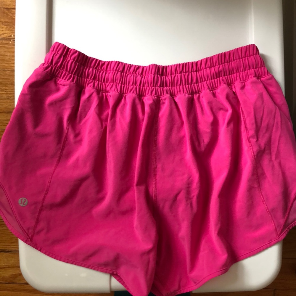 Lululemon Hotty Hot 4”